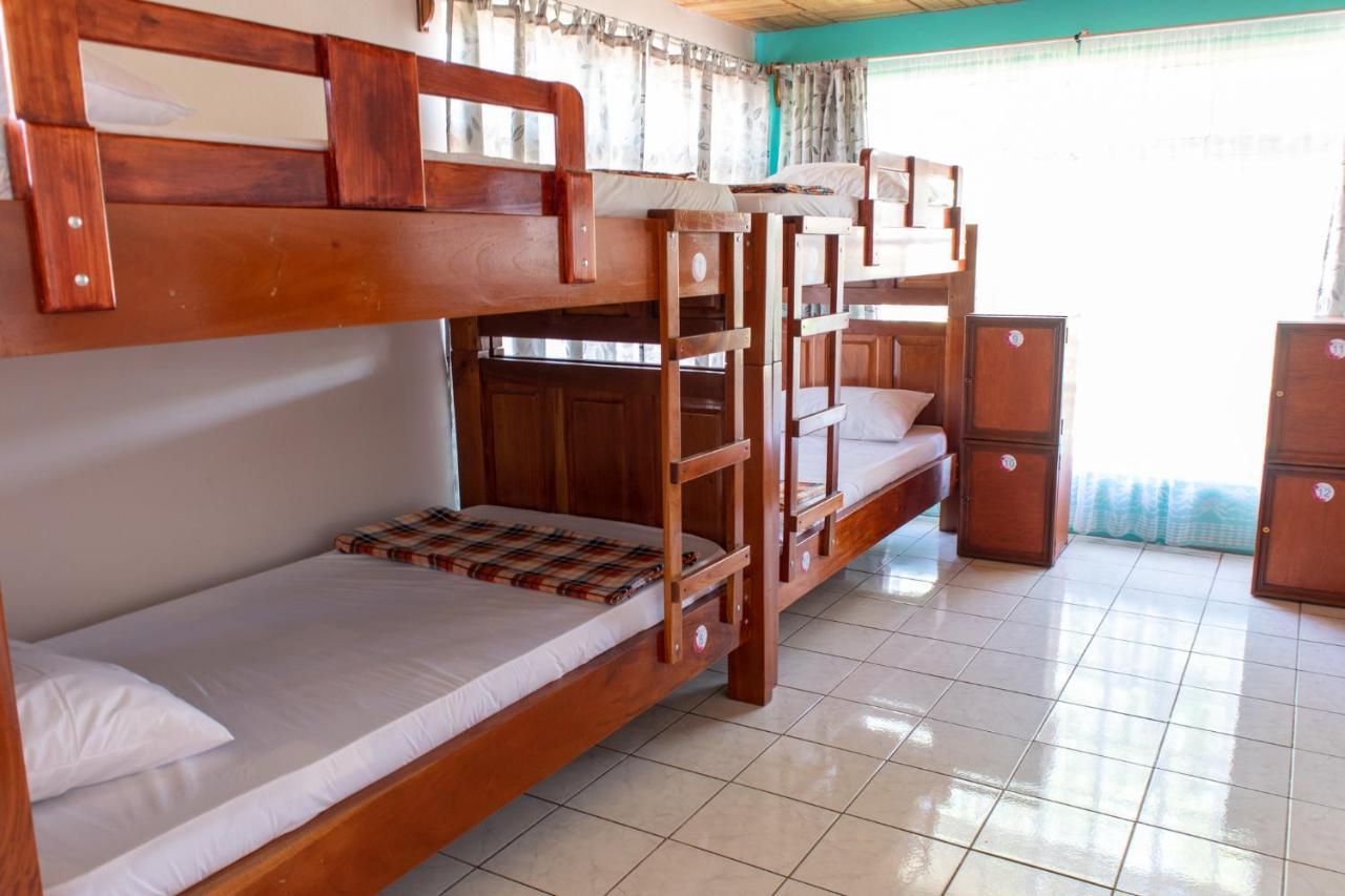Hostel Bouganvilia Bed And Breakfast San Ramón Kültér fotó