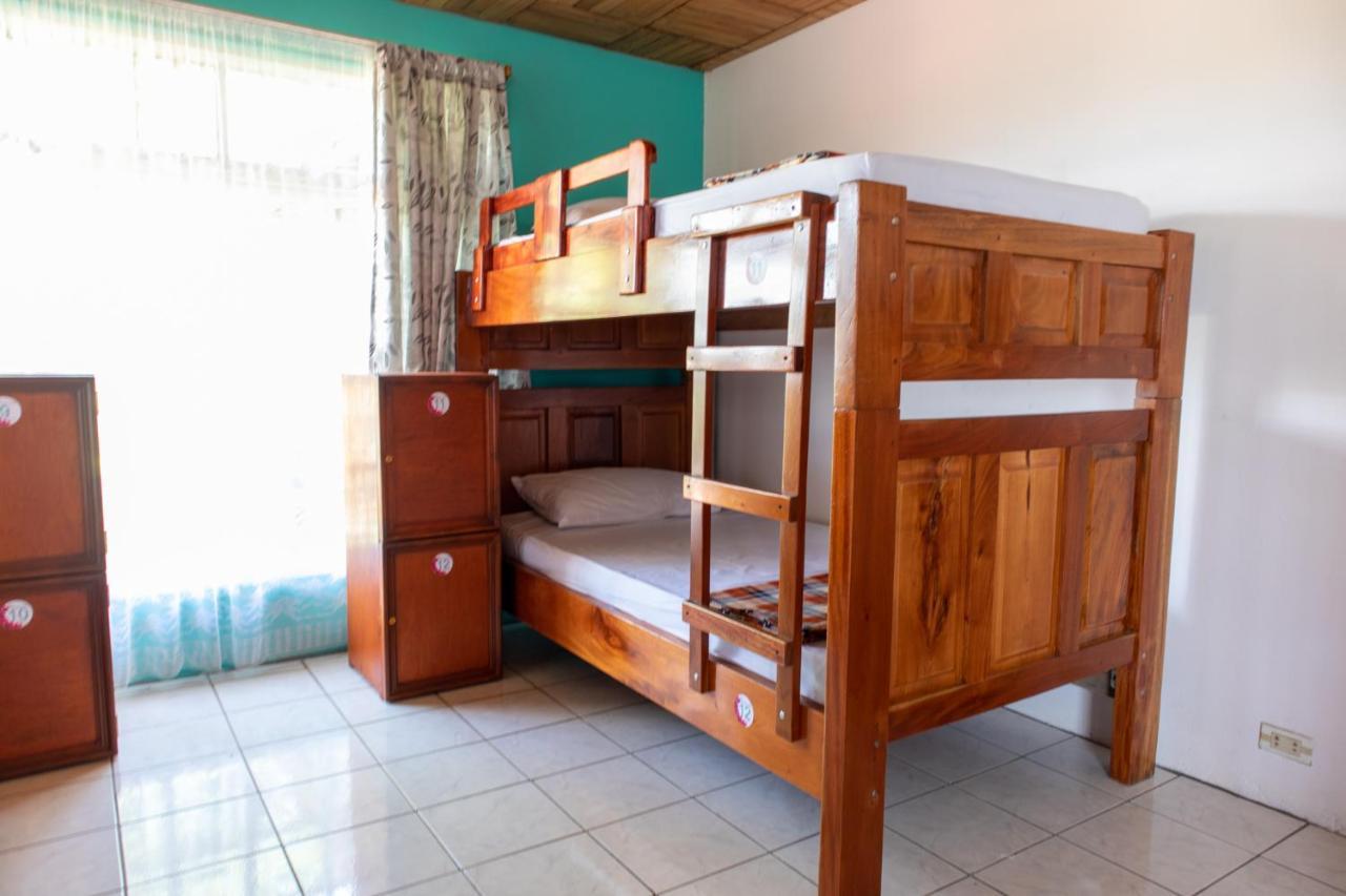 Hostel Bouganvilia Bed And Breakfast San Ramón Kültér fotó