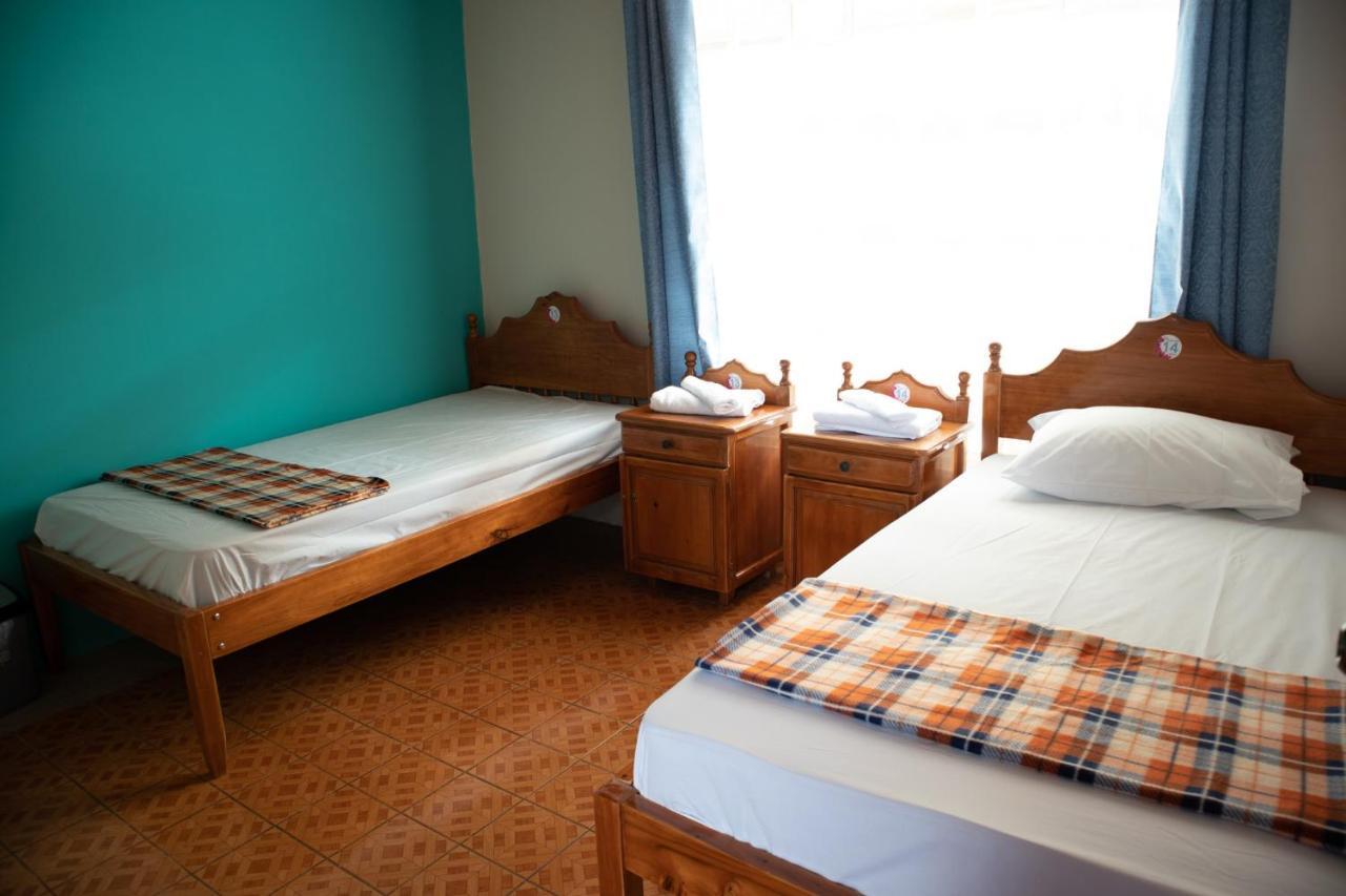 Hostel Bouganvilia Bed And Breakfast San Ramón Kültér fotó