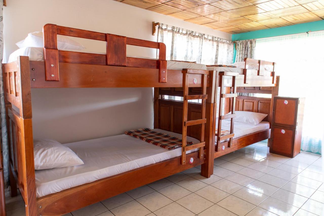 Hostel Bouganvilia Bed And Breakfast San Ramón Kültér fotó